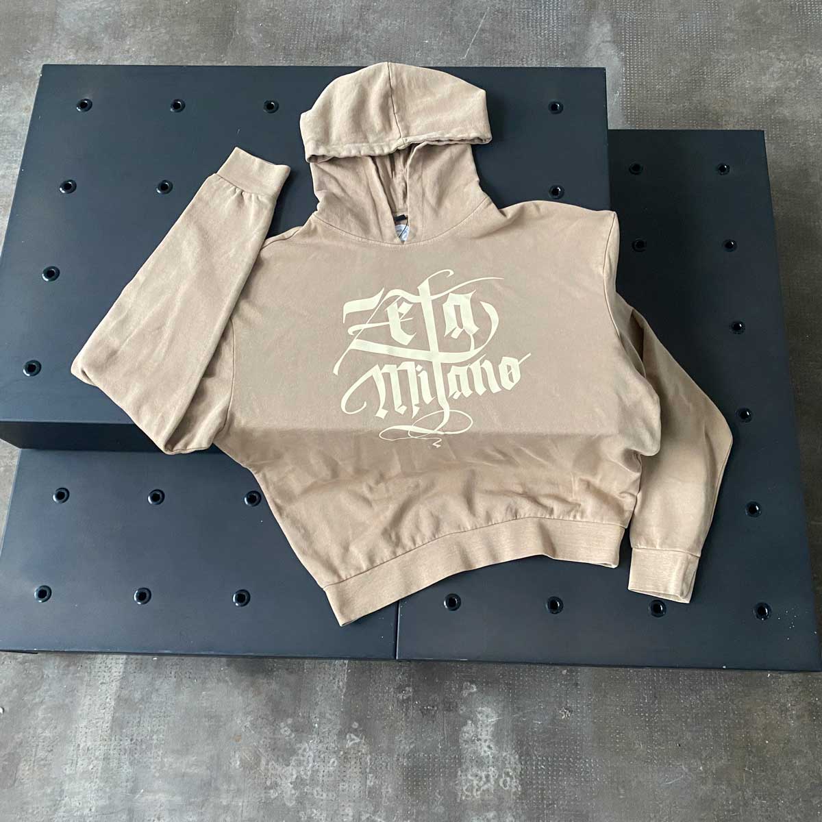Zeta Overhood Cally Bei Freetime